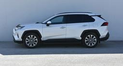 Toyota RAV4 2020 года за 14 800 000 тг. в Атырау – фото 5