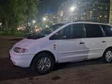 Volkswagen Sharan 1996 годаүшін1 900 000 тг. в Алматы – фото 2