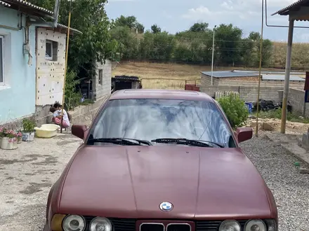 BMW 525 1990 года за 1 200 000 тг. в Шымкент – фото 2