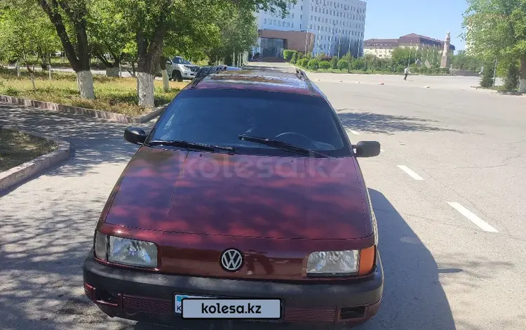 Volkswagen Passat 1991 годаүшін1 100 000 тг. в Атырау