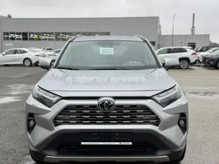 Toyota RAV4 Luxe+