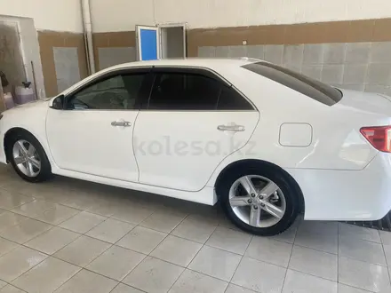 Toyota Camry 2013 года за 8 300 000 тг. в Актау – фото 18