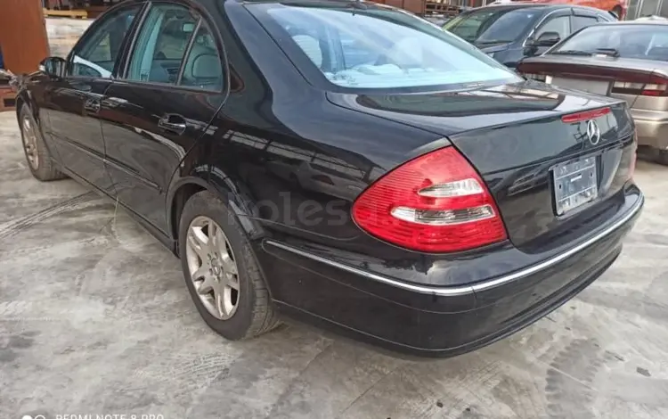 Дверь Mercedes-Benz E-Class W211 за 40 000 тг. в Астана
