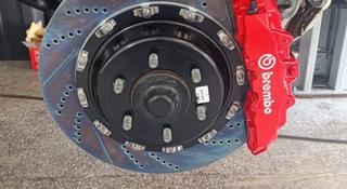 Тормозная система brembo 6pot перед за 790 000 тг. в Алматы