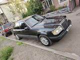 Mercedes-Benz E 230 1992 годаfor1 500 000 тг. в Караганда