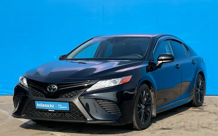 Toyota Camry 2020 года за 13 630 000 тг. в Алматы