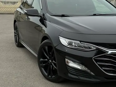 Chevrolet Malibu 2020 года за 8 600 000 тг. в Алматы – фото 3