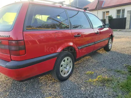 Volkswagen Passat 1995 годаүшін3 200 000 тг. в Алматы – фото 4