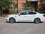 Kia K7 2014 года за 8 500 000 тг. в Астана – фото 2