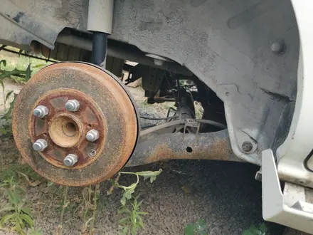 Nissan Lafesta запчасти по кузову за 1 000 тг. в Актобе – фото 12