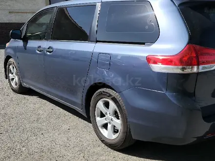 Toyota Sienna 2011 года за 7 200 000 тг. в Атырау – фото 5