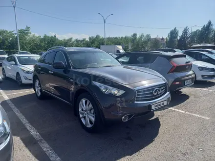 Infiniti FX37 2013 года за 12 000 000 тг. в Астана – фото 9