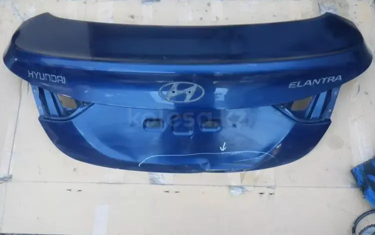 Крышка багажника Hyundai Elantra за 120 000 тг. в Алматы