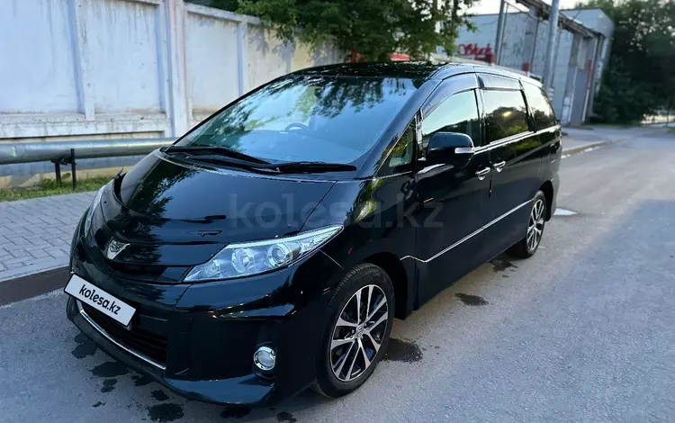 Toyota Estima 2012 года за 10 300 000 тг. в Караганда