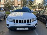 Jeep Compass 2014 года за 6 200 000 тг. в Астана – фото 2
