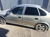 Opel Vectra 2000 года за 600 000 тг. в Атырау – фото 3