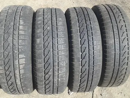 Шины 195/65 R15 — "Continental ContiWinterContact TS810" (Франция за 75 000 тг. в Астана