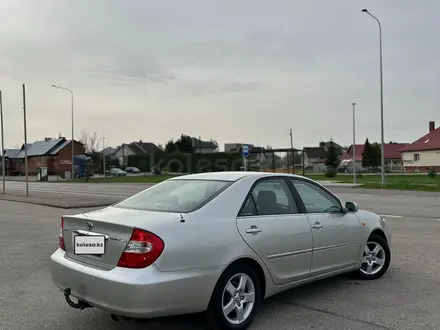 Toyota Camry 2002 года за 6 800 000 тг. в Актобе – фото 3