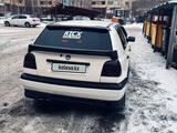 Volkswagen Golf 1993 годаүшін1 200 000 тг. в Астана – фото 4