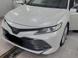 Toyota Camry 2019 года за 17 000 000 тг. в Жанаозен – фото 4