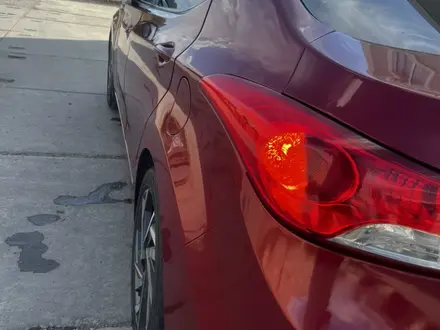 Hyundai Elantra 2013 года за 5 000 000 тг. в Уральск – фото 4