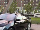 Toyota Camry 2013 года за 8 500 000 тг. в Астана – фото 2