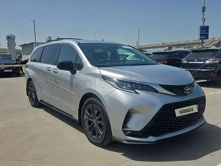 Toyota Sienna 2021 года за 17 000 000 тг. в Алматы – фото 3