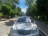 Mercedes-Benz E 320 2002 годаүшін5 300 000 тг. в Алматы – фото 3