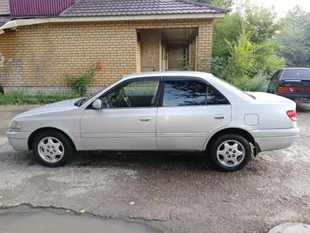 Toyota Carina 1996 года за 2 000 000 тг. в Семей – фото 4