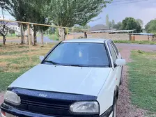 Volkswagen Golf, 1993