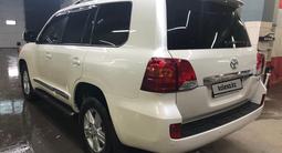 Toyota Land Cruiser 2013 годаfor22 700 000 тг. в Астана – фото 2