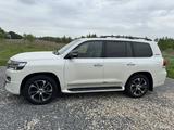 Toyota Land Cruiser 2020 года за 43 000 000 тг. в Астана – фото 3