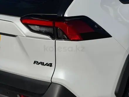 Toyota RAV4 2023 года за 14 000 000 тг. в Шымкент – фото 6