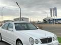 Mercedes-Benz E 320 2002 года за 4 000 000 тг. в Жанаозен – фото 13