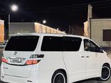 Toyota Vellfire 2009 года за 4 500 000 тг. в Атырау – фото 4