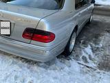 Mercedes-Benz E 320 2001 годаfor6 300 000 тг. в Алматы – фото 4