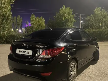 Hyundai Accent 2013 года за 5 300 000 тг. в Актобе – фото 2