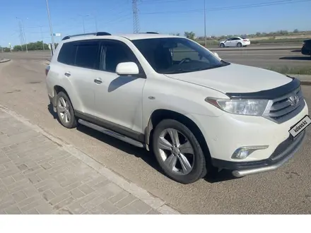Toyota Highlander 2012 года за 12 500 000 тг. в Астана – фото 3