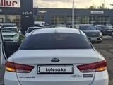 Kia Optima 2018 года за 6 900 000 тг. в Шу – фото 2