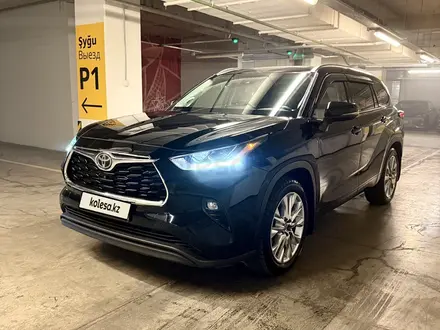 Toyota Highlander 2022 года за 25 900 000 тг. в Алматы