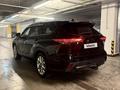 Toyota Highlander 2022 годаүшін25 900 000 тг. в Алматы – фото 3