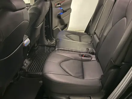 Toyota Highlander 2022 года за 25 900 000 тг. в Алматы – фото 8