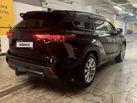 Toyota Highlander 2022 года за 25 900 000 тг. в Алматы – фото 5