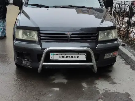 Mitsubishi Space Wagon 1999 года за 2 000 000 тг. в Алматы