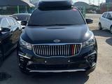 Kia Carnival 2019 года за 19 000 000 тг. в Усть-Каменогорск – фото 4