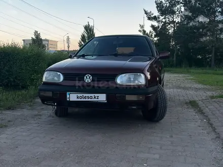 Volkswagen Golf 1993 года за 1 700 000 тг. в Костанай – фото 2