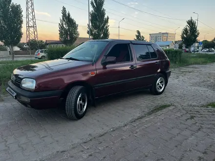Volkswagen Golf 1993 года за 1 700 000 тг. в Костанай – фото 10