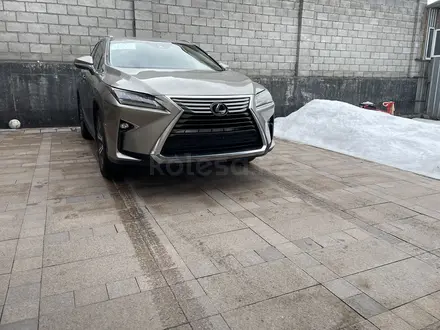 Lexus RX 350 2017 года за 14 000 000 тг. в Алматы