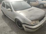 Volkswagen Golf 2004 года за 1 700 000 тг. в Алматы