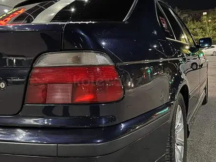 BMW 523 1999 года за 4 000 000 тг. в Караганда – фото 9